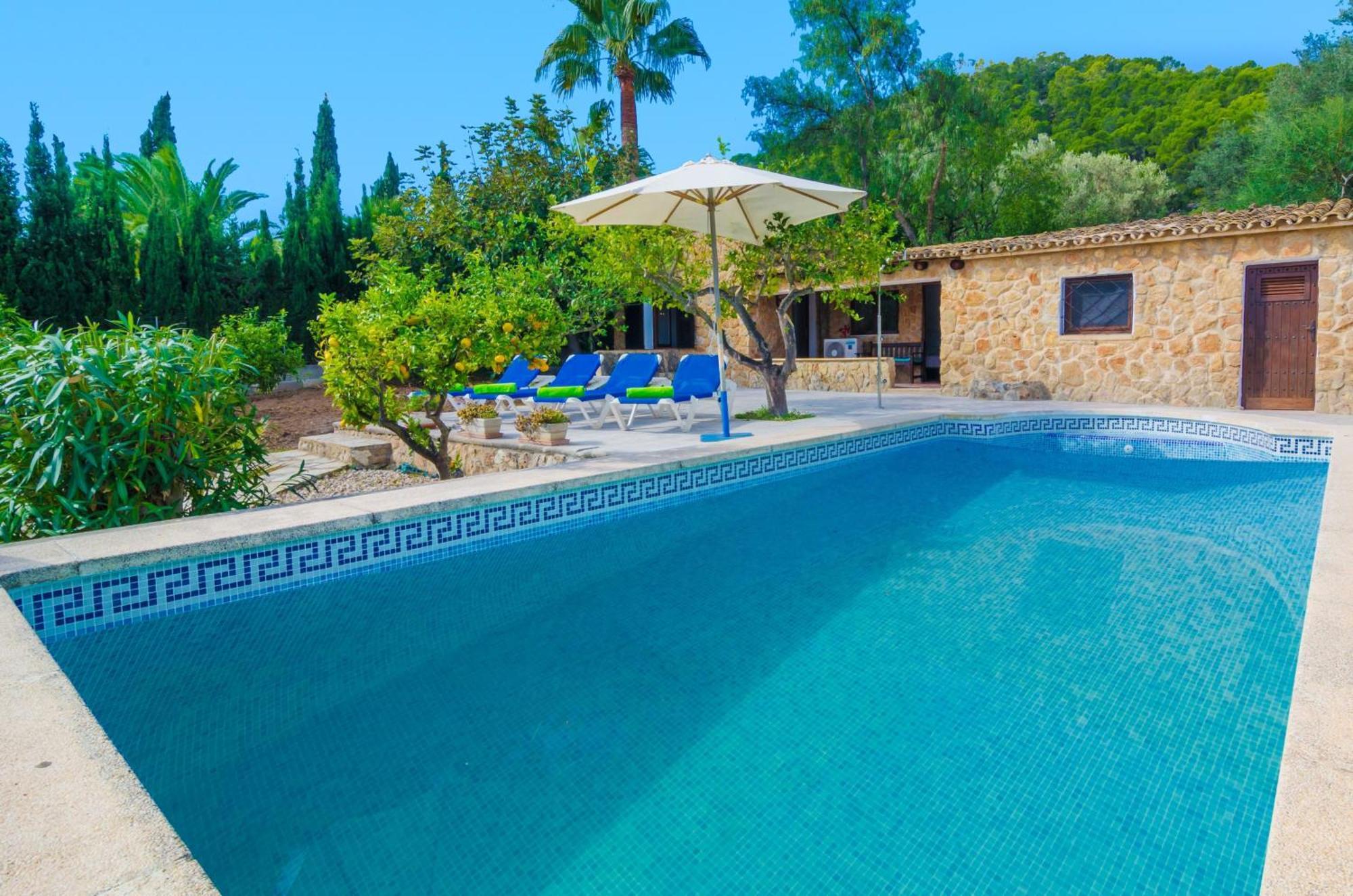 Casa Margarita Villa อานดราตส์ ภายนอก รูปภาพ
